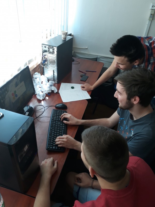 Ужгородський університет приймав 1/8 фіналу Міжнародної олімпіади з програмування