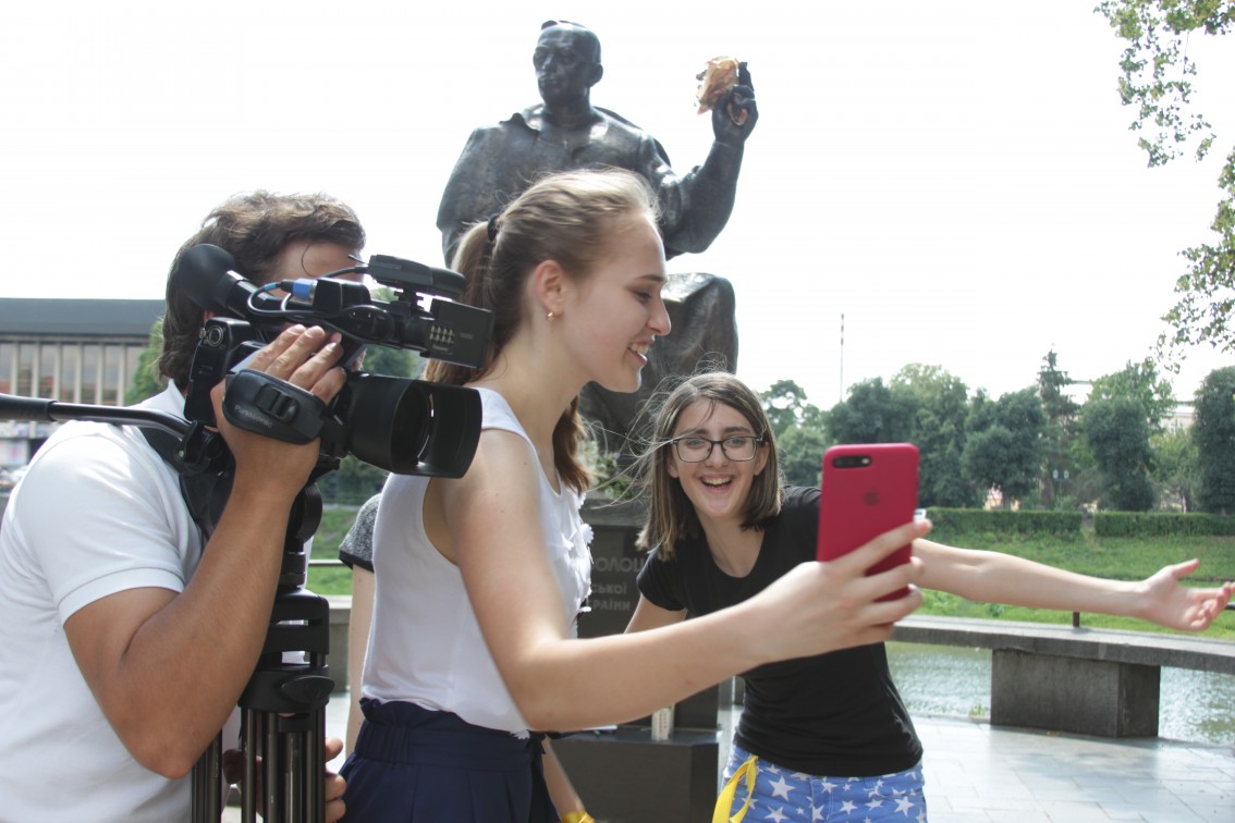 Учасники Літнього університету знайомилися з факультетом історії та МВ, проходили селфі-квест Ужгородом і дізнавалися про перспективу закордонних практик
