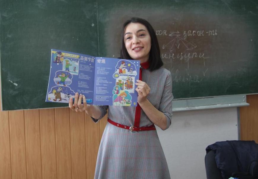 Про таємниці написання казки студентам-україністам розповідала дитяча письменниця Жанна Хома