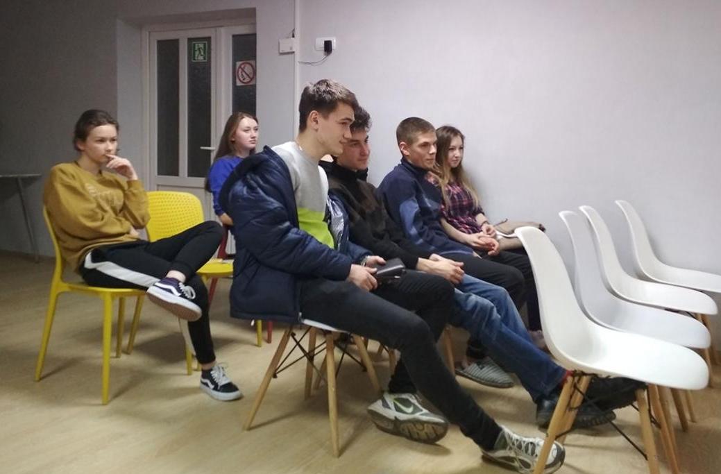 «Письменник, мандрівник, грішник» завітав на зустріч зі студентами