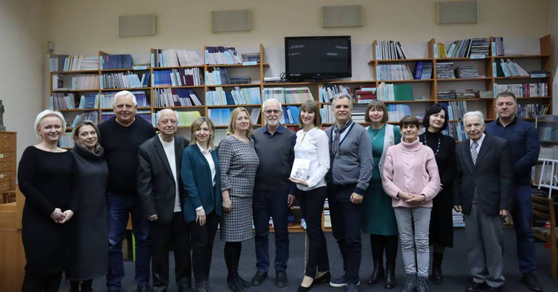 Амбасадорка української ідеї: в Ужгороді презентували «Закарпатську Лесіану»