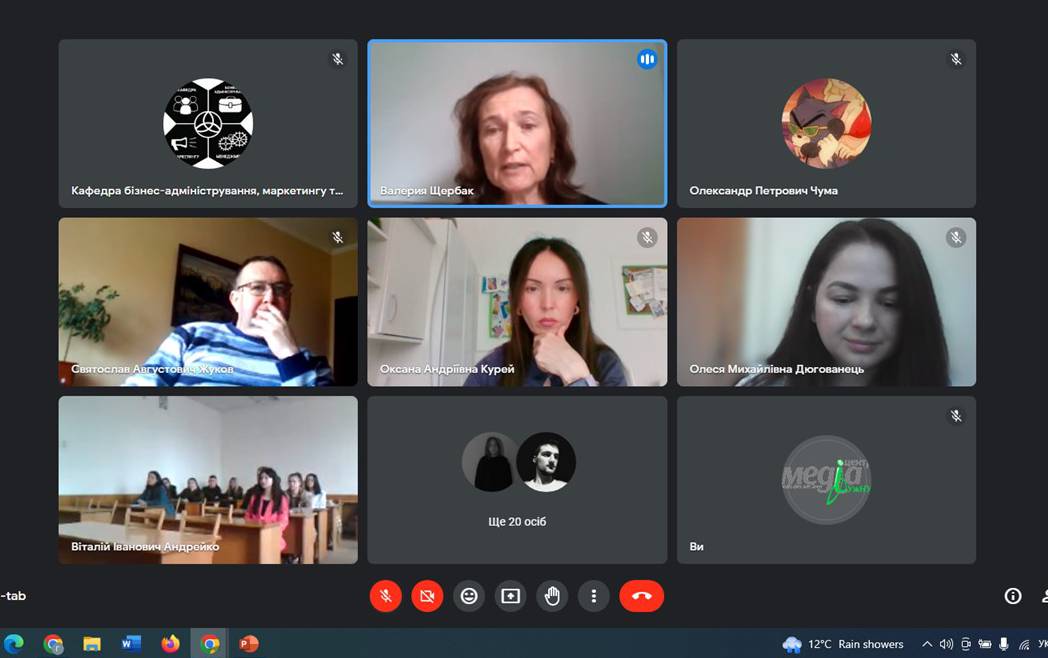 Як писати успішні ґрантові проєкти, на ФІМВ розповідала маркетологиня швейцарської компанії Sanitised AG Валерія Щербак