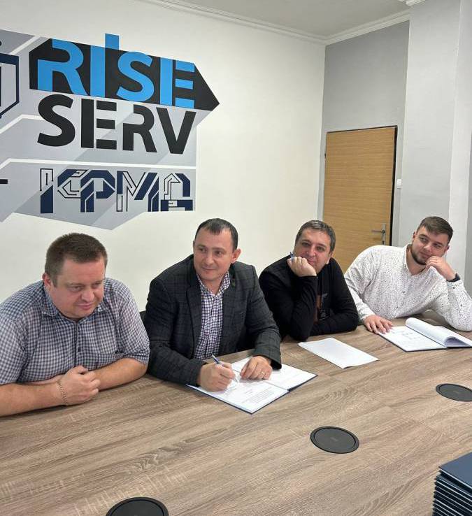 Шлях до професійного зростання: магістранти-айтівці захистили виробничу практику