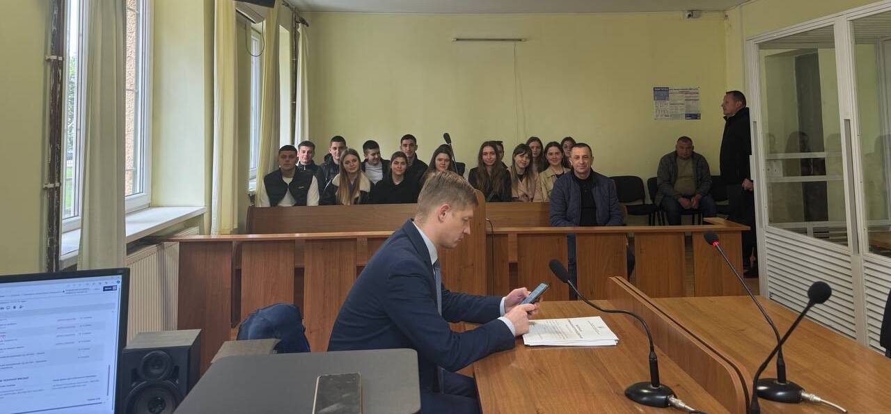 Юристи УжНУ шліфують практичні навички провадження судових процесів