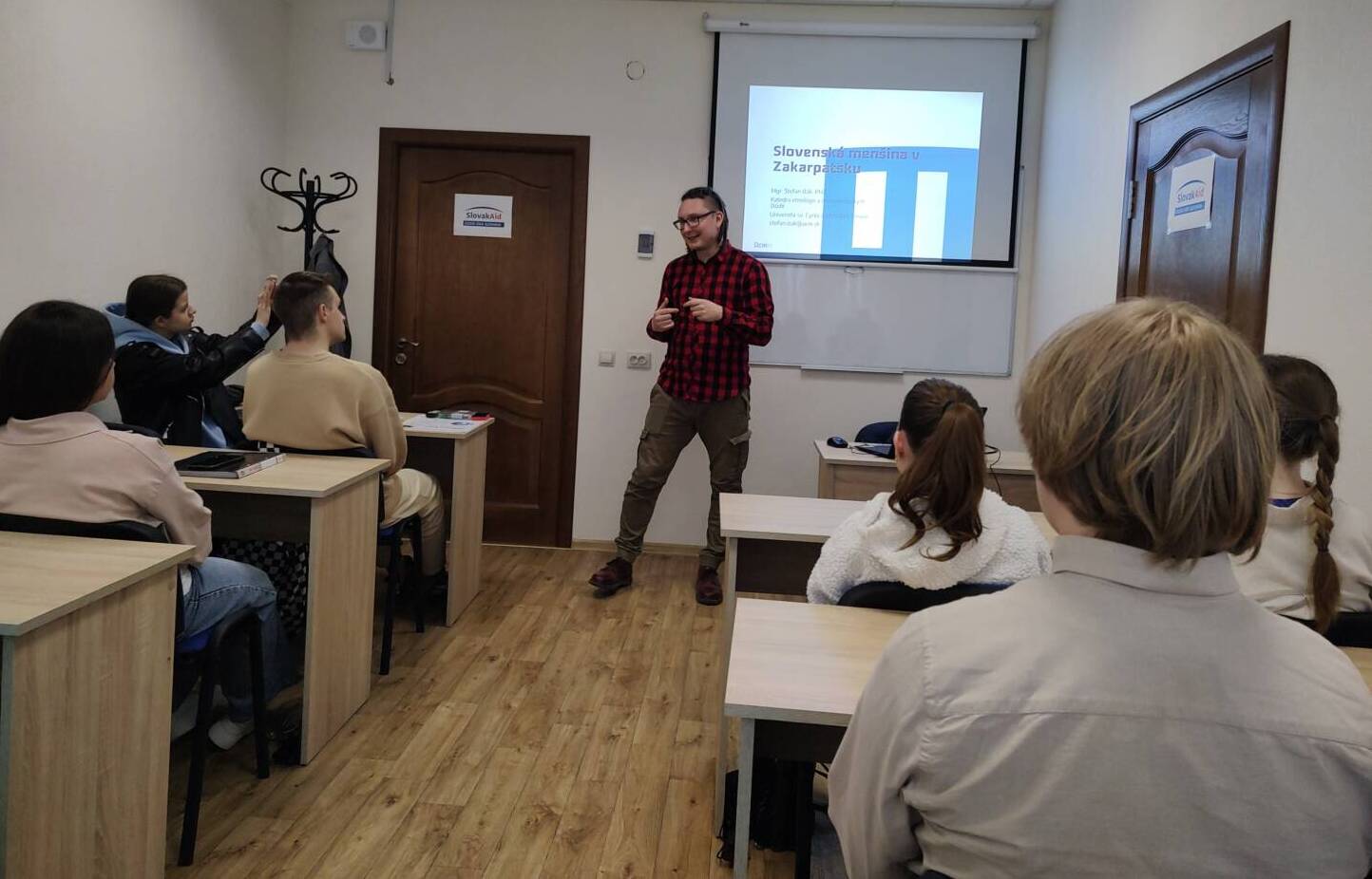 Етнолог із Трнавського університету прочитав лекцію на кафедрі словацької філології