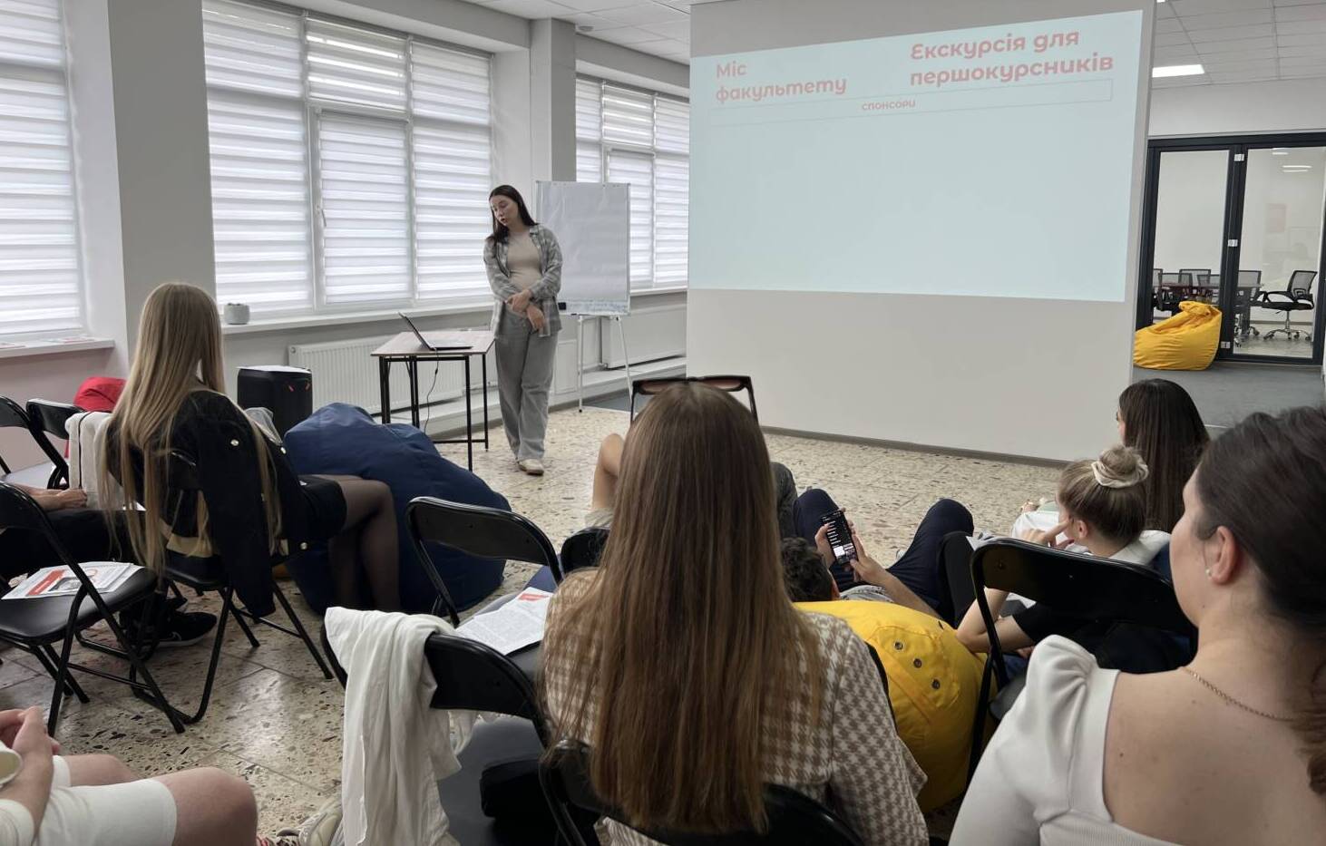 Школа молодіжного лідера в «YouthHub»: 2 дні теорії й практики для розвитку навичок