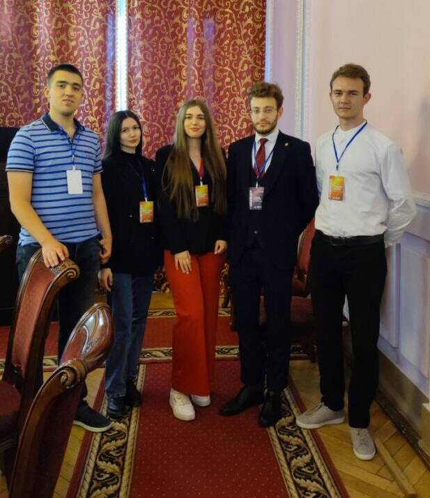 Молоді вчені УжНУ ділилися науковими напрацюваннями на міжнародній конференції в ЛНУ ім. І. Франка