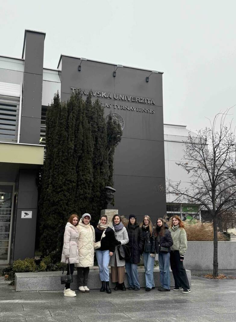 Студентки й викладачки УжНУ відстажувалися в Словаччині
