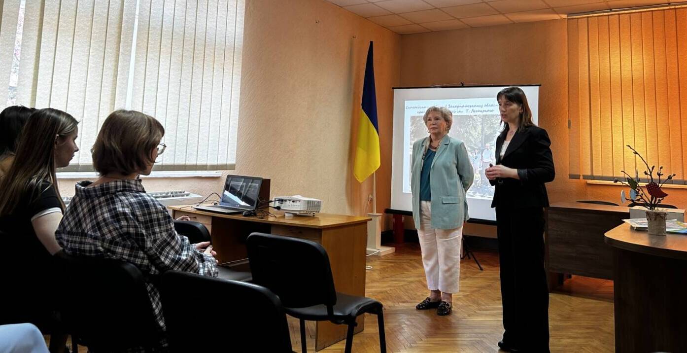 Наталія Куруц та Руслана Джахман