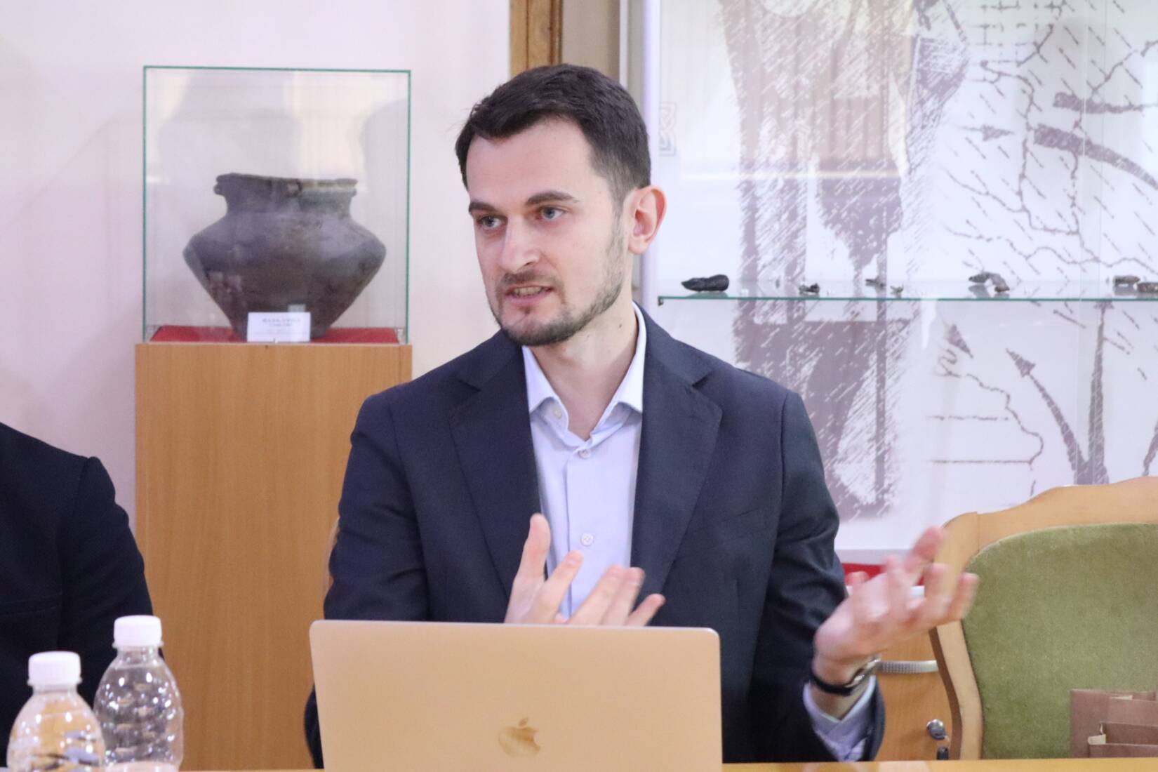 Іван Альмес