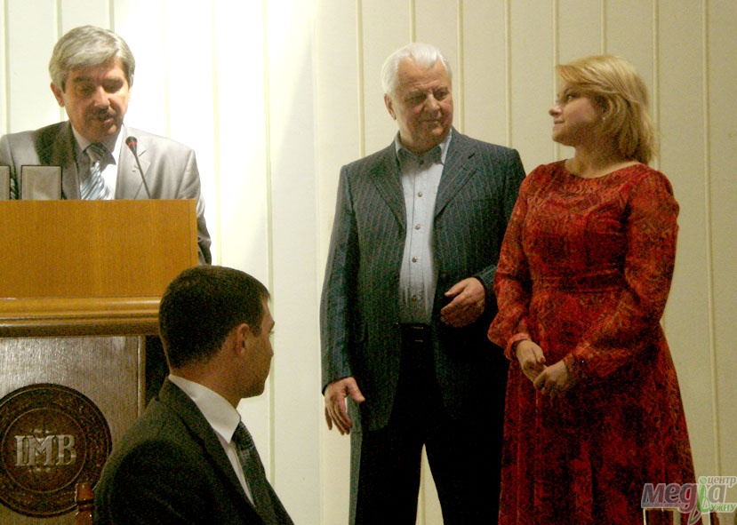 Спеціально запрошеними гостями були співачка Марія Бурмака та перший президент України Леонід Кравчук