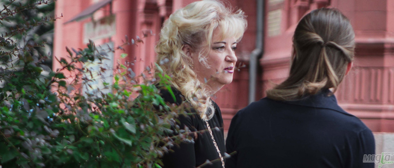 Дуже сильна жінка, що любить казати правду, вважає себе реалісткою і не пам’ятає власних сліз