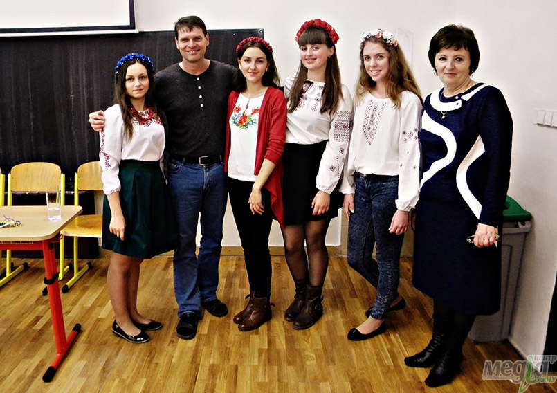 До Чеської Республіки на ювілейний книжковий форум завітала делегація богемістів УжНУ