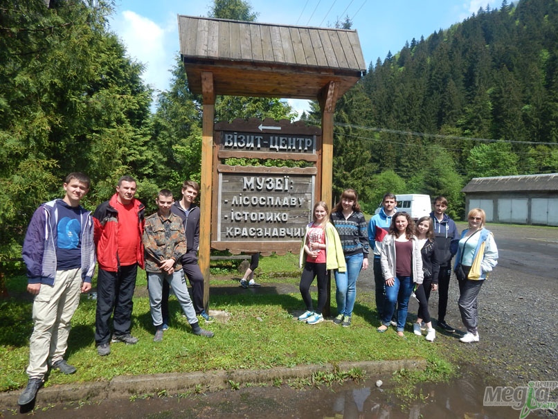 Туризмознавці досліджують рідний край подорожуючи