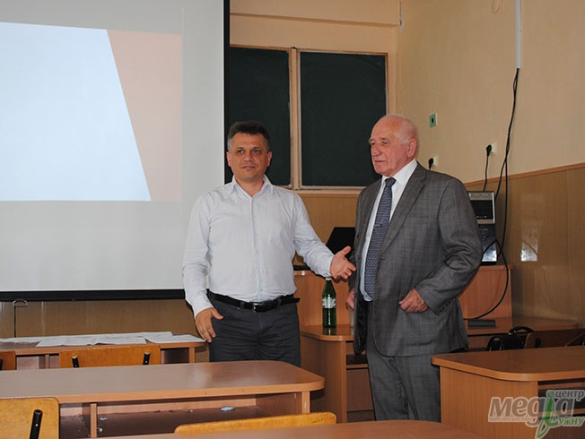 Студенти-математики незабаром побувають у літньому таборі в Чехії