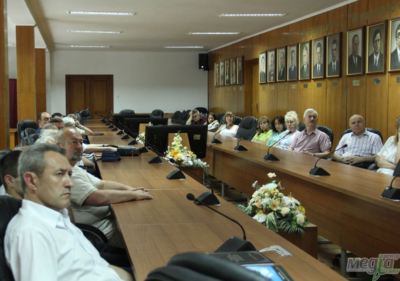 У ректораті презентували перший том історії обласної лікарні ім. Андрія Новака