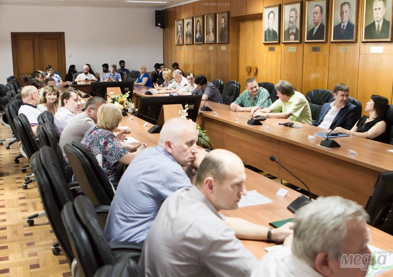 34 студенти УжНУ отримуватимуть іменні стипендії