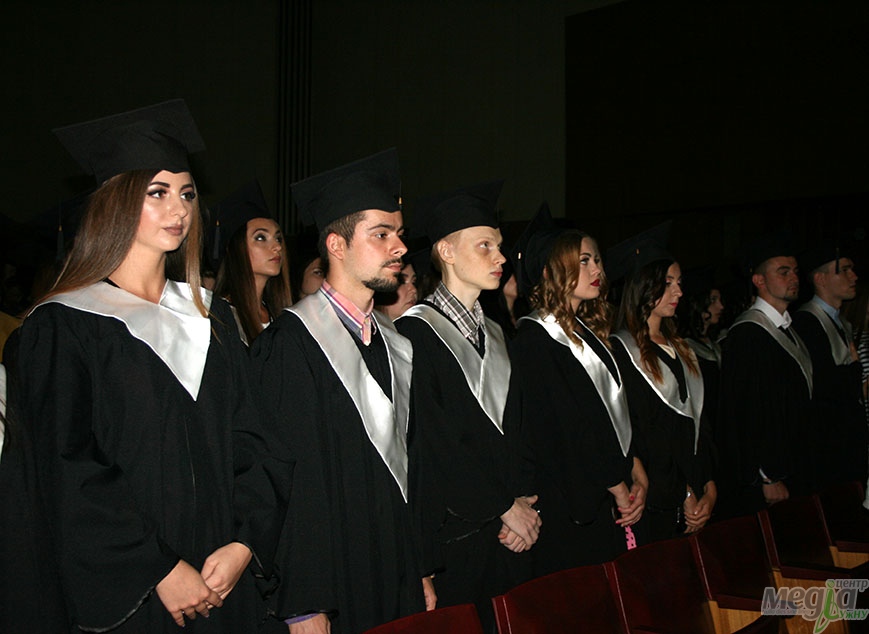 Випускники ФСНу вже теж дипломовані