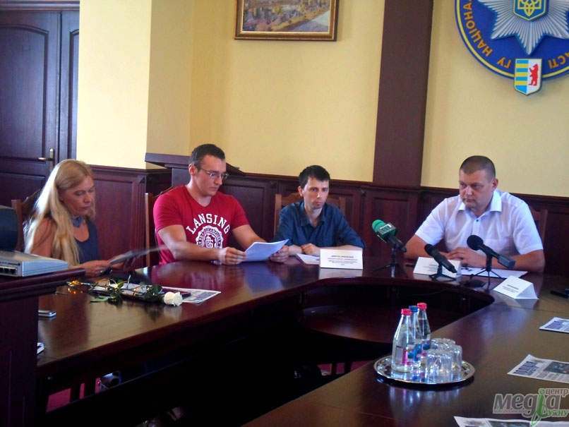 Соціологи УжНУ допомагали поліції з’ясувати рівень довіри до новоствореної структури