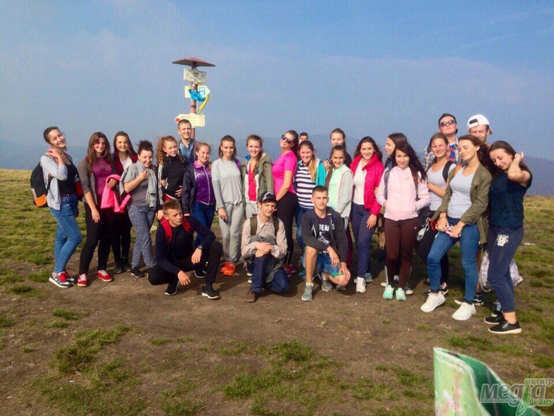 Студенти-географи підкорили найбільшу полонину Закарпаття