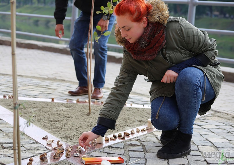 Наші студенти побували на відкритті пам’ятника жертвам Голокосту