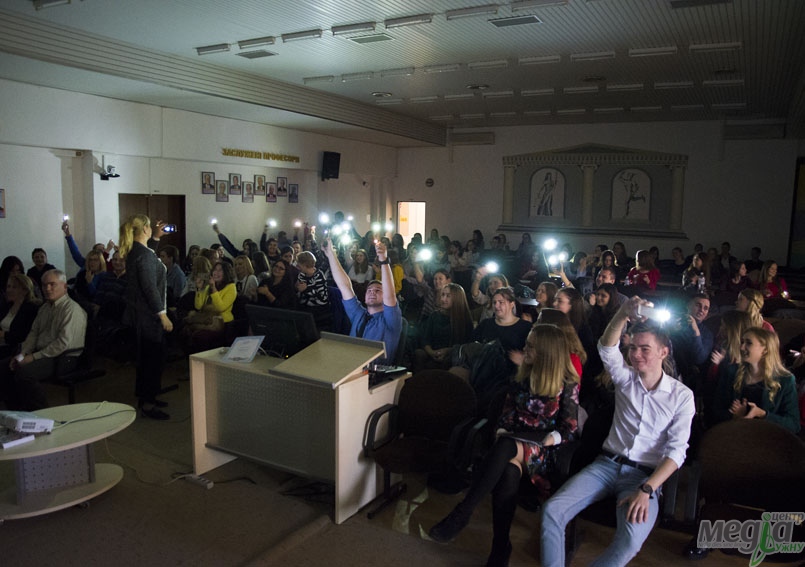 Прикладні лінгвісти факультету МПМБ відзначали професійне свято