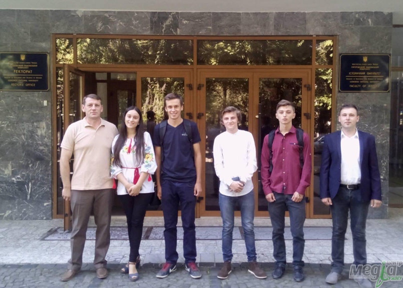 Враженнями про перші тижні навчання поділилися студенти-американісти