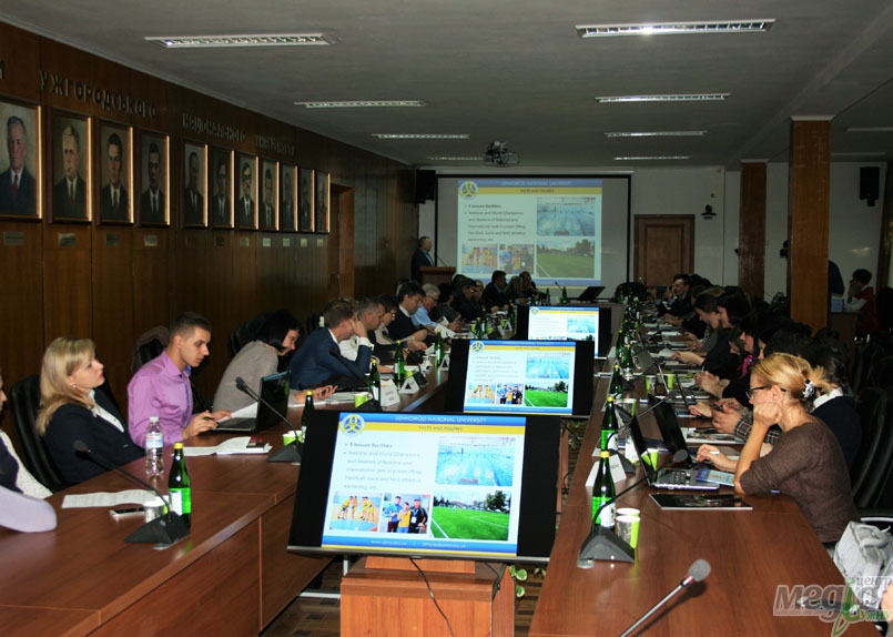 Ужгородський університет успішно впроваджує ідеї «трикутника знань»