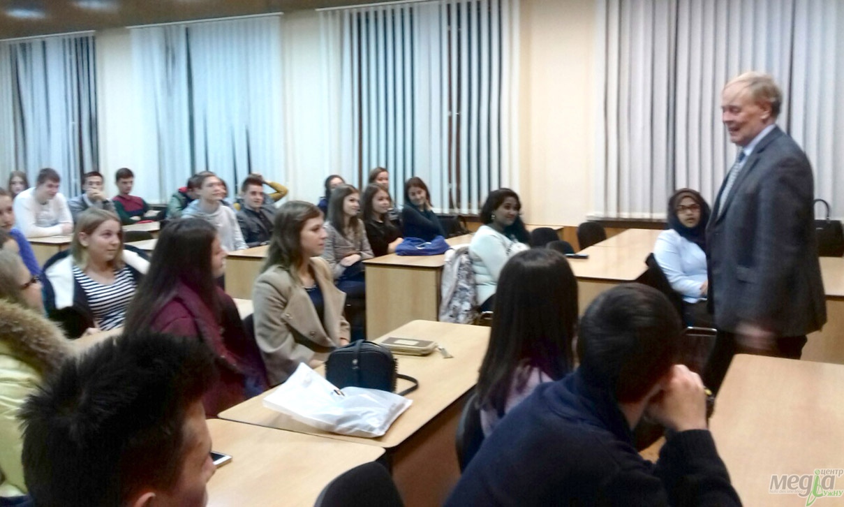 Род Болайто 