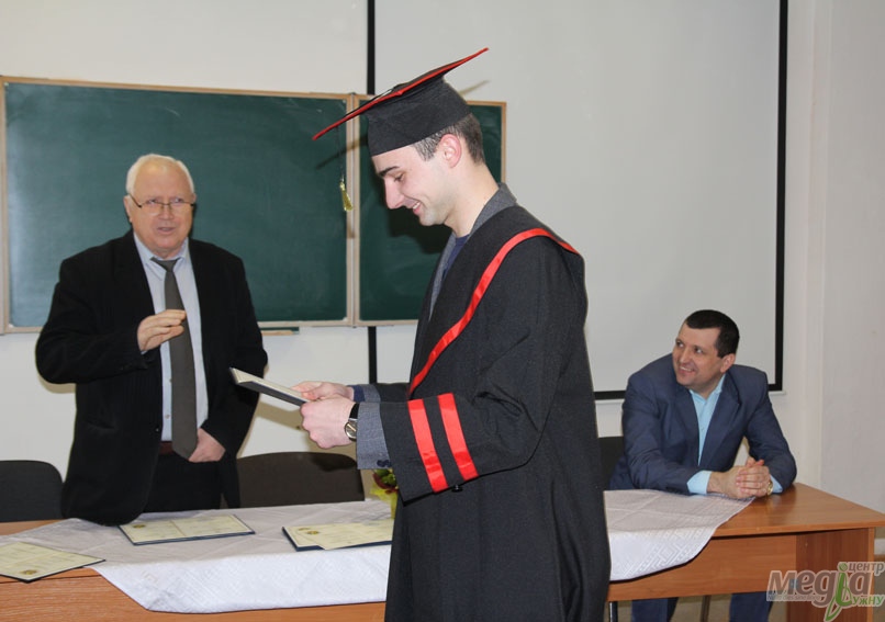 Інженери УжНУ дістали путівки у професійне життя