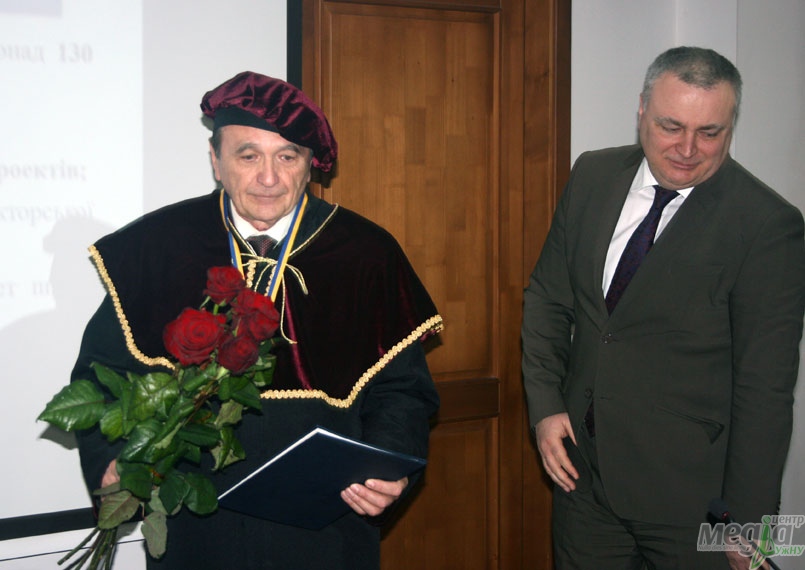 Випускника УжНУ, а нині професора Дебреценського університету удостоїли званням Почесного доктора УжНУ