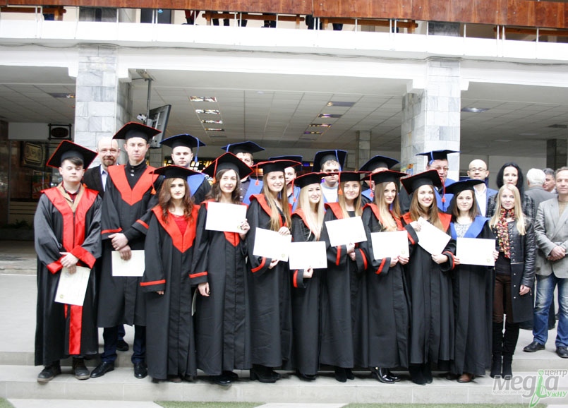 Випускники географічного факультету – також із документами про вищу освіту