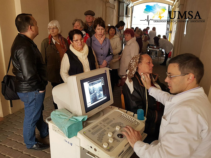 Студенти-медики вчили ужгородців піклуватися про своє здоров’я