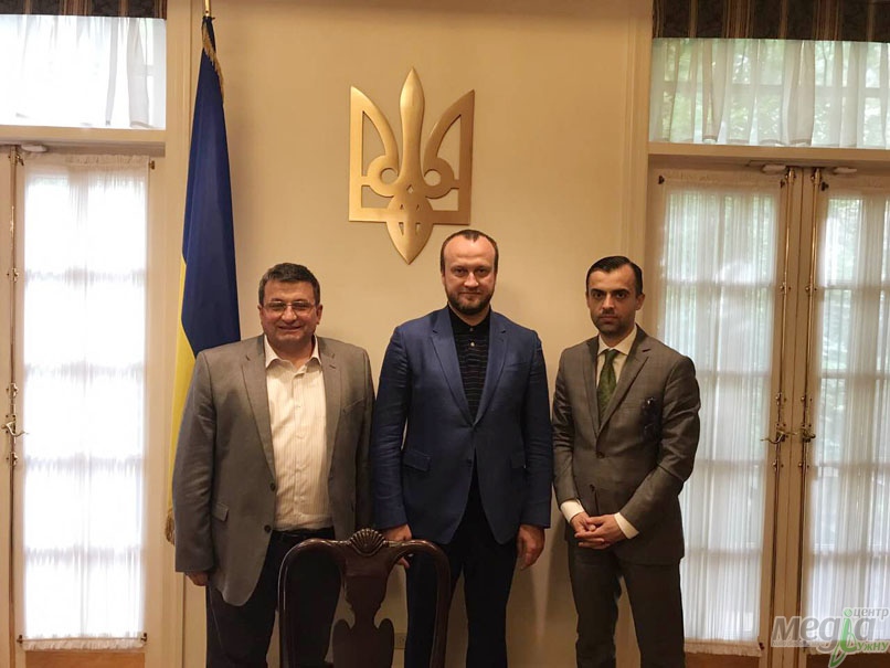 Студенти факультету МЕВ зможуть проходити практику в консульстві у Нью-Йорку
