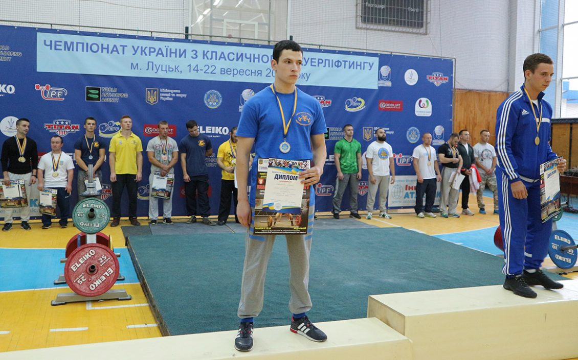 Четвертокурсник УжНУ представлятиме Україну на студентському Чемпіонаті світу з паверліфтингу