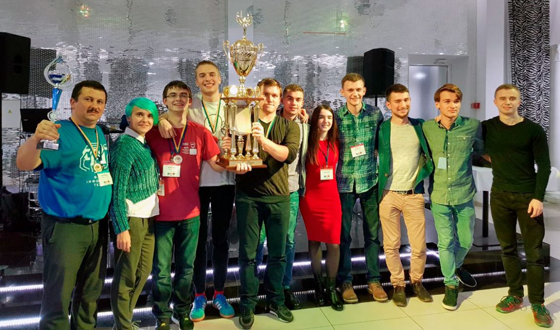 Команда УжНУ здобула «срібло» у півфіналі чемпіонату світу з програмування й виборола Кубок України