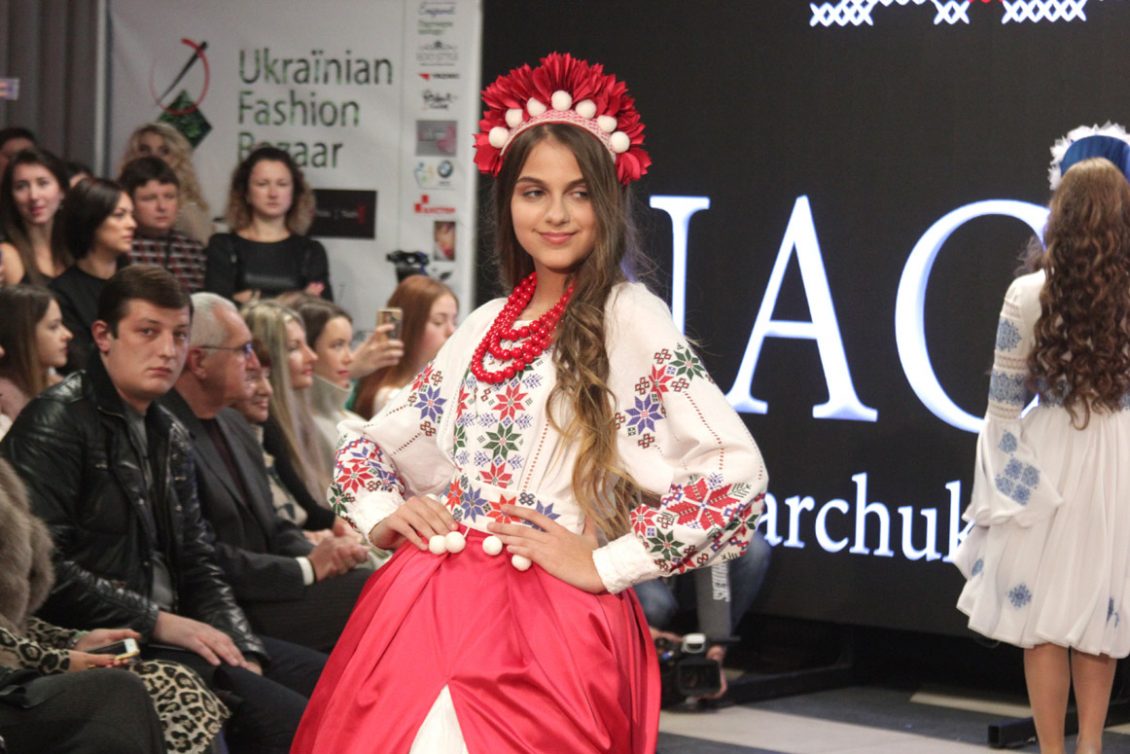 Студентки УжНУ стали моделями на Ukraïnian Fashion Bazaar