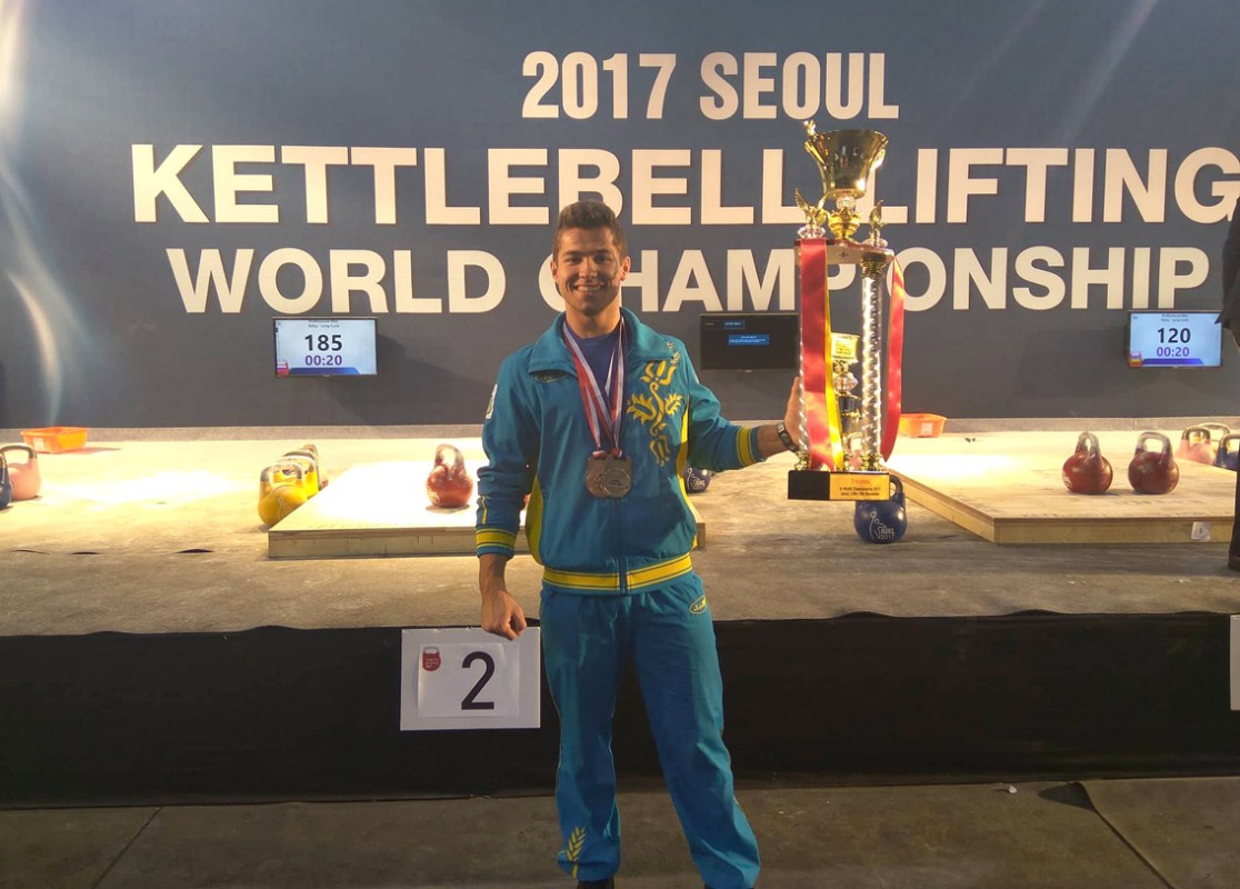 Ужнівець Михайло Тупиця повернувся призером із Чемпіонату світу в Сеулі