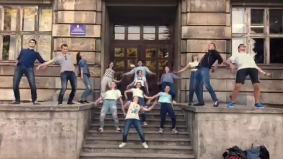 Студенти-медики УжНУ підтримали всеукраїнський танцювальний флешмоб між організаціями UMSA