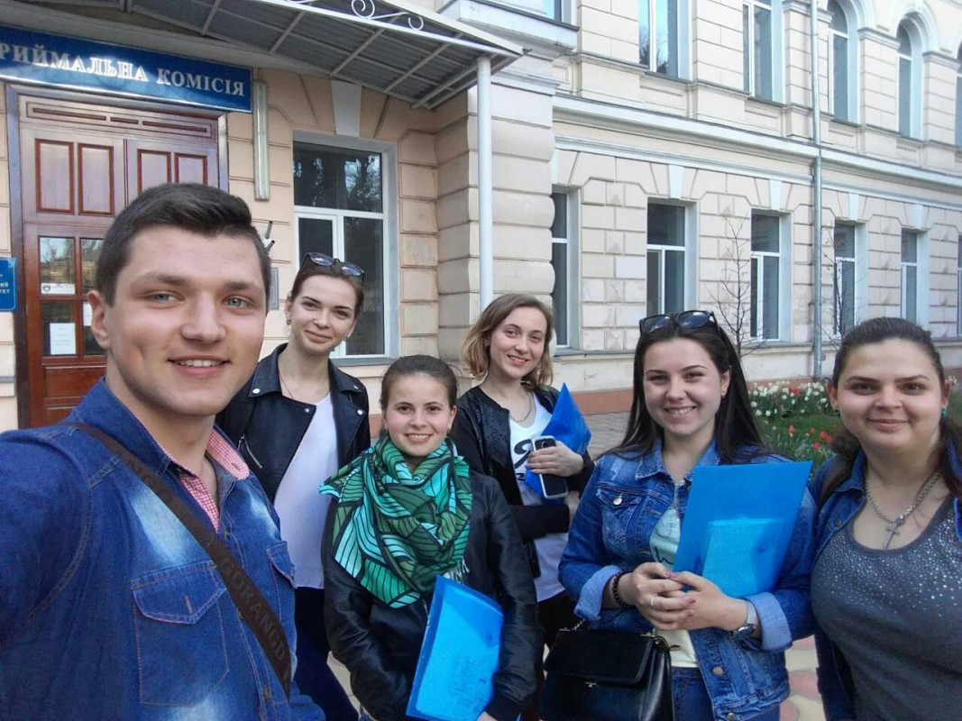 Студенти-географи повернулися зі Всеукраїнської олімпіади в Одесі з відзнаками