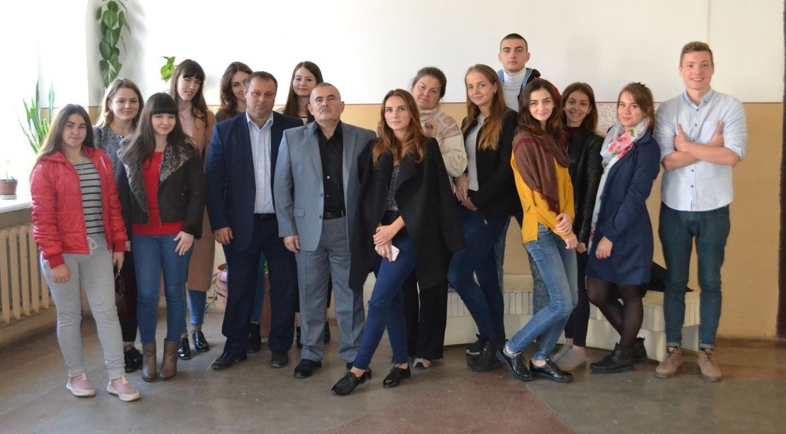 Студенти-історики шліфували професійну майстерність в ужгородському ліцеї «Інтелект»