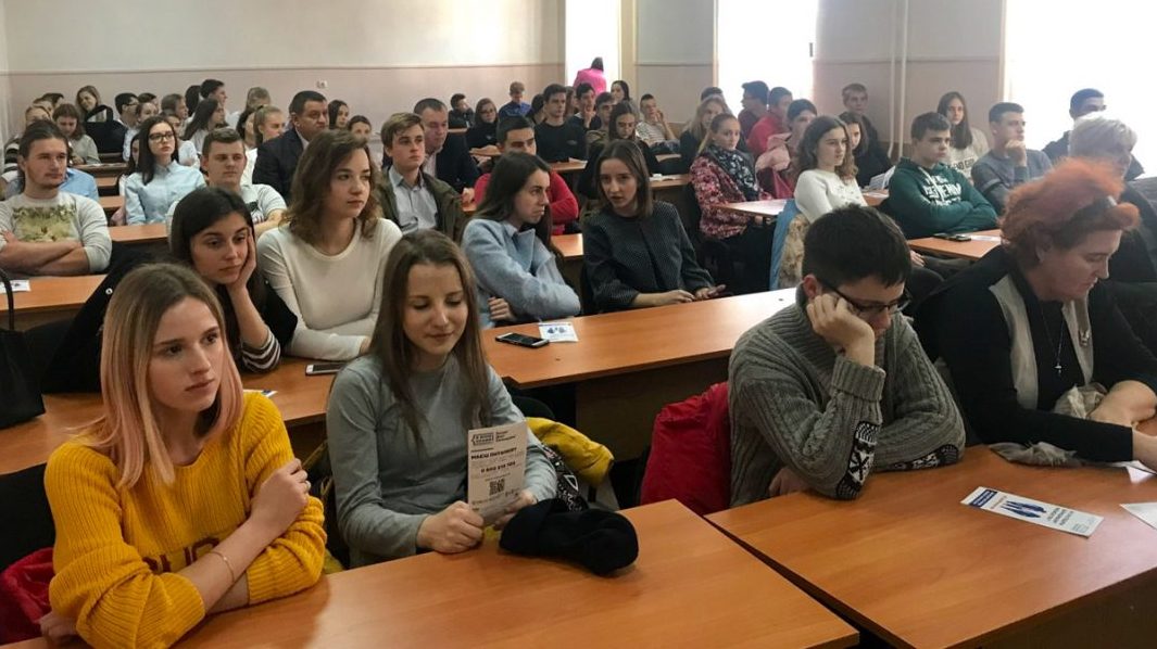 Юрфак УжНУ вкотре активно долучається до мандрівного фестивалю Docudays UA