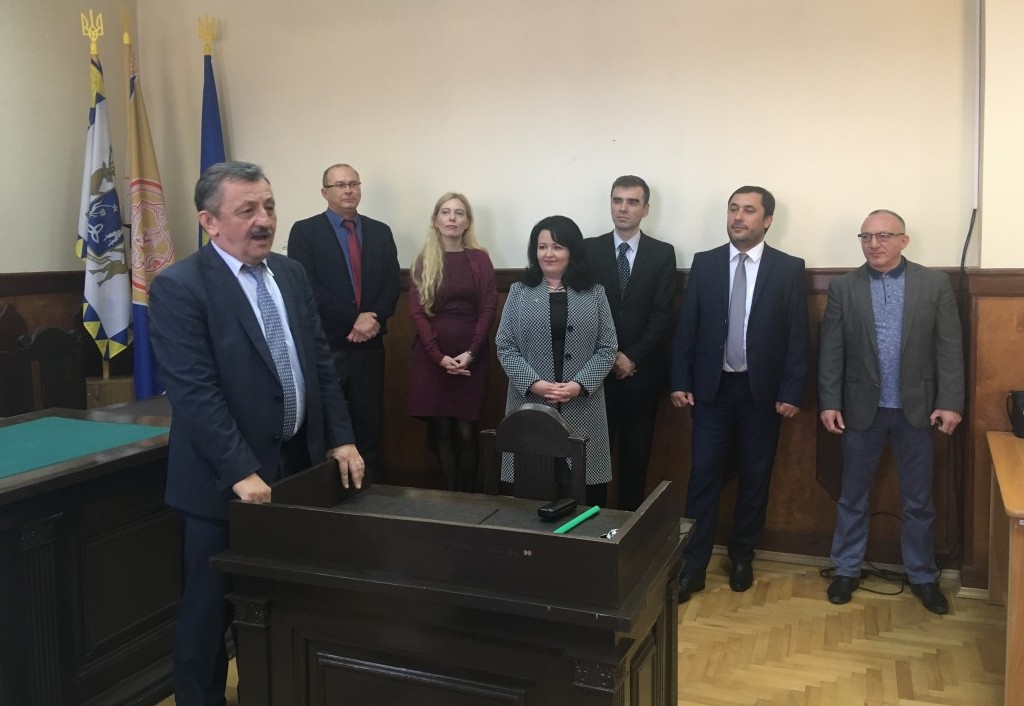 Вперше на базі УжНУ тривають курси підвищення кваліфікації публічних службовців