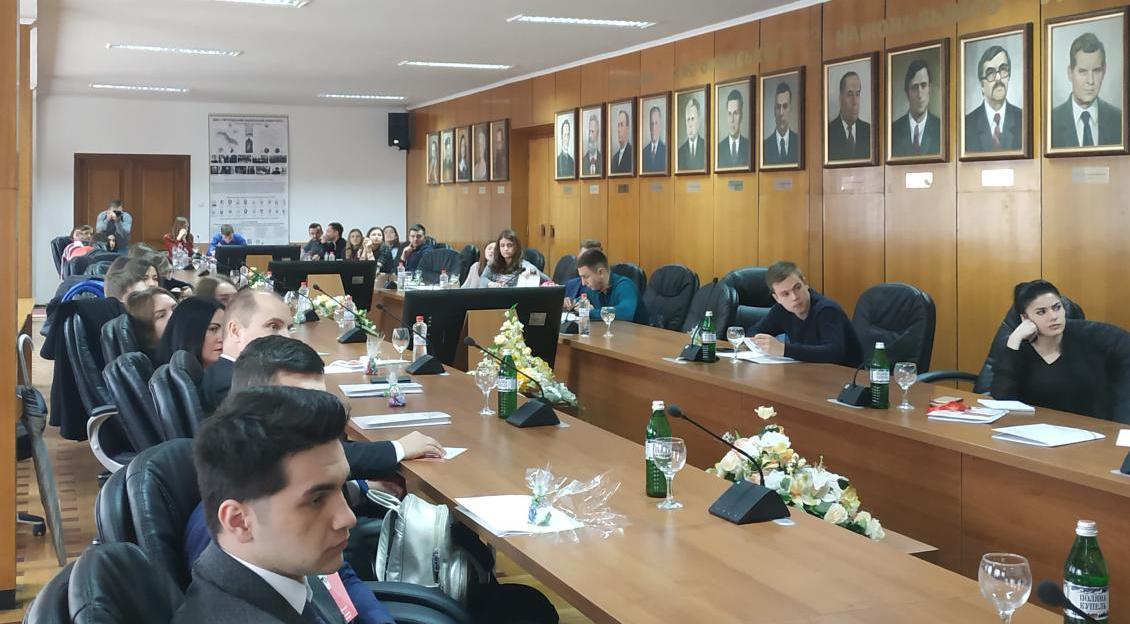 Правники УжНУ вчетверте провели Всеукраїнську школу з митного права