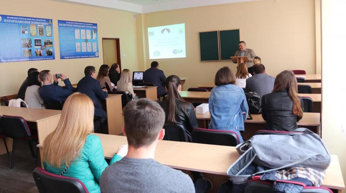 Викладачка кафедри МЕВ стала головою Асоціації випускників програми «Відкритий світ» Закарпаття