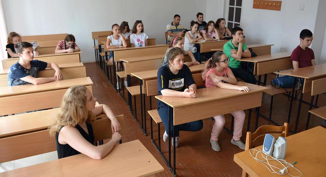 «Літні» гості завершили перший тиждень в УжНУ на факультеті здоров'я та фізичного виховання