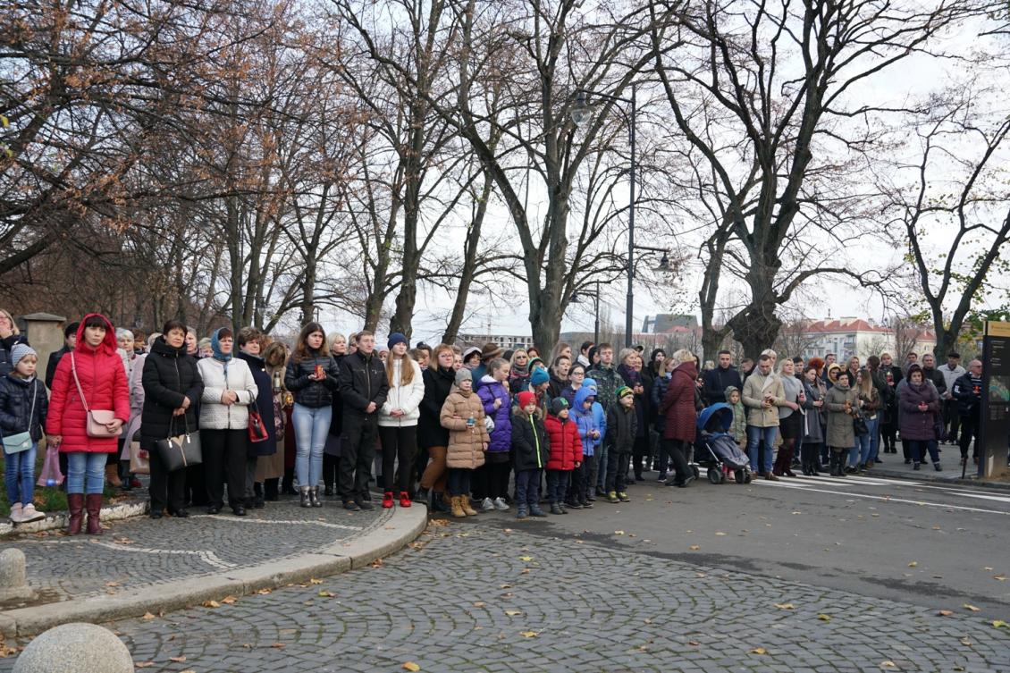 В Ужгороді вшанували пам'ять жертв Голодомору