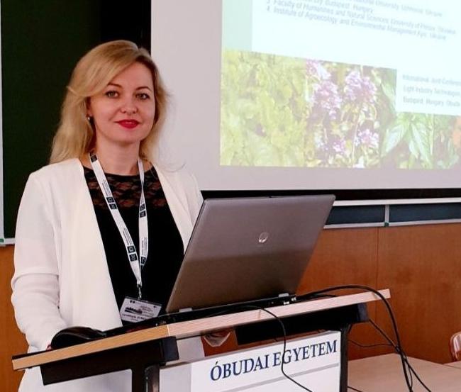 Доцентка Людмила Симочко представила свої наукові дослідження на Міжнародній конференції з питань охорони довкілля в Угорщині
