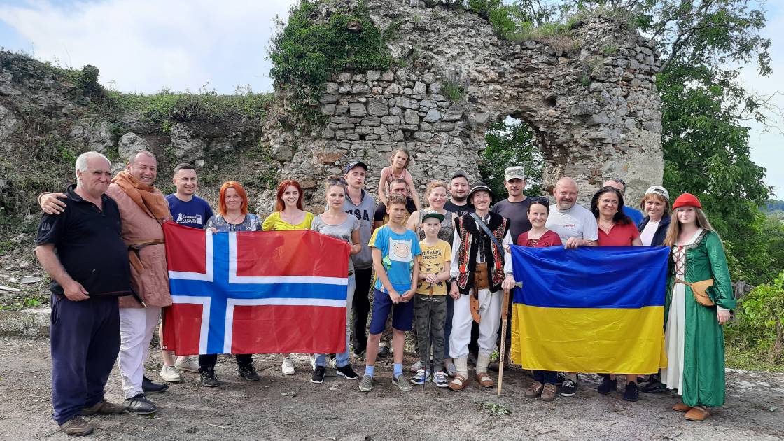 Нову туристичну атракцію Закарпаття апробували учасники проєкту Україна-Норвегія