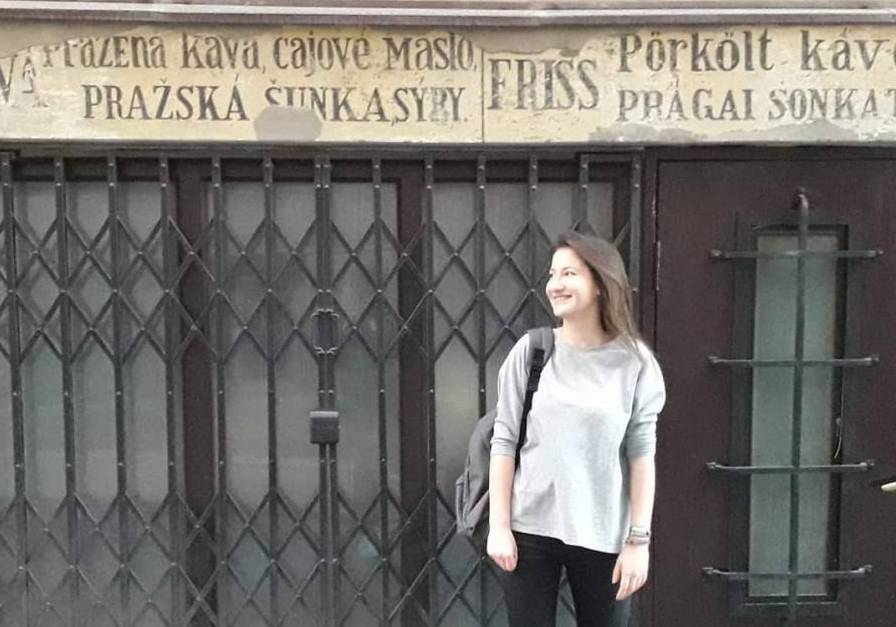 Студентка факультету туризму та МК Олена Твардовська: «Працюючи турагентом, розумію: мій вибір фаху в УжНУ був вдалим»